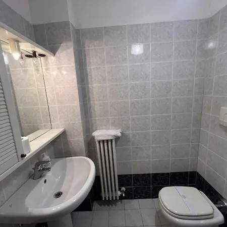 Appartement Trilocale Con Giardino Niguarda Milaan
