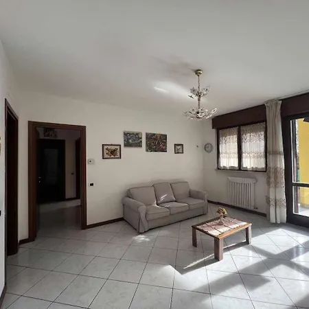 Appartement Trilocale Con Giardino Niguarda Milaan