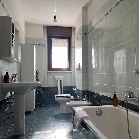 Appartement Trilocale Con Giardino Niguarda